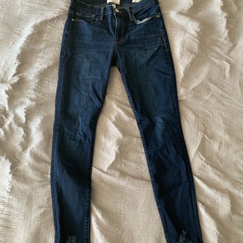 Frame Le Skinny De Jeane Jeans size 28
